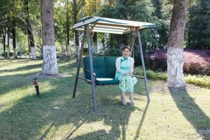 high quality 3 Seat wicker garden swing chair outdoor furniture rattan patio swing