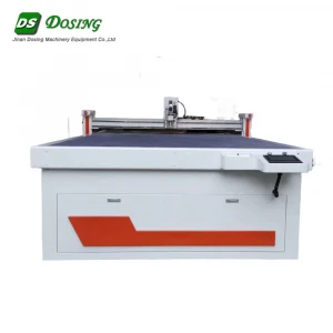High speed cnc oscillating knife cutting machine for fabric leather textile cutting DS-1625