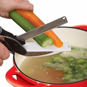 Hot Sale Promotional Universal 2 in 1 Clever Food Vegetable Chopper Slicer Cutter