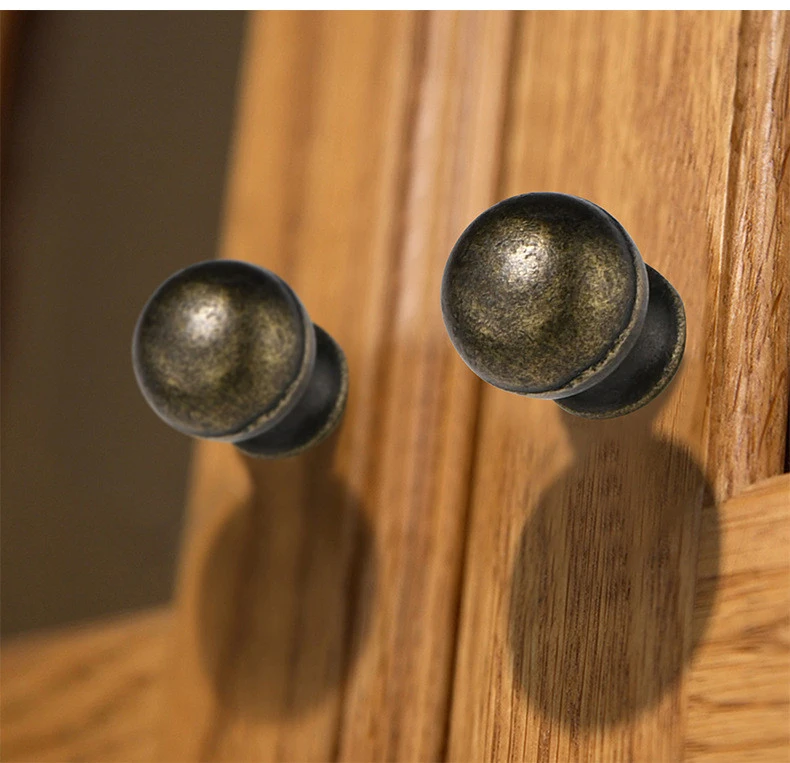 Hot selling kitchen door cabinet knob bedroom furniture hardware dresser knobs with high quality