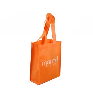 Hot selling tote style long handle non woven carry bags shopping bag with custom print logo