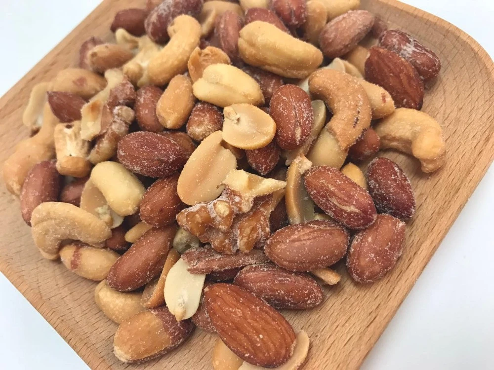 Mixed Nuts Peanuts ,Blanched Peanuts, Almond, Cashews, Walnuts, Hazelnuts