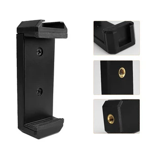 New Arrivals Accessories Mobile Phone Camera Smartphone Stand Clip Holder with Cold Boots for Flash Fill Light