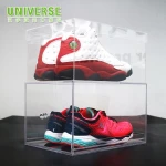 UNIVERSE Sliding clear plexiglass acrylic shoe box acrylic display case for soccer shoes acrylic magnet shoe box