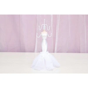 White elegant doll jewelry hanging display necklace holder mannequins
