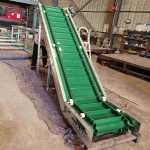 Incline Bucket Lifting Belt Conveyor System Belt Climbing Conveyor Vegetable Fruit Incline for Truck Load/Unload
