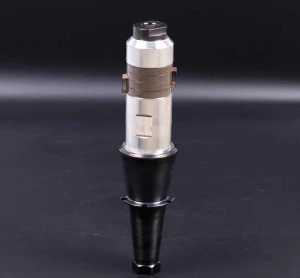15khz 2600W ultrasonic welding transducer with booster for non-woven welding