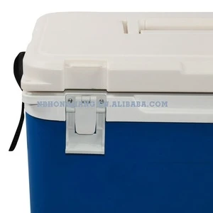 2017 Best sale factory directly cooler box with pull rod
