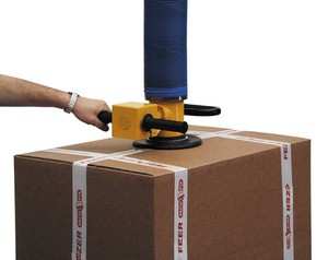 360 degree Rotation suction cup cardboard box vacuum lifter for sale