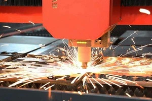 Auto parts and machinery parts CNC laser cutting equipment with laser power 1000W
