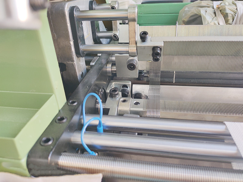 Buy Automatic Lace Knitting Crochet Machine from Dongguan Desheng ...