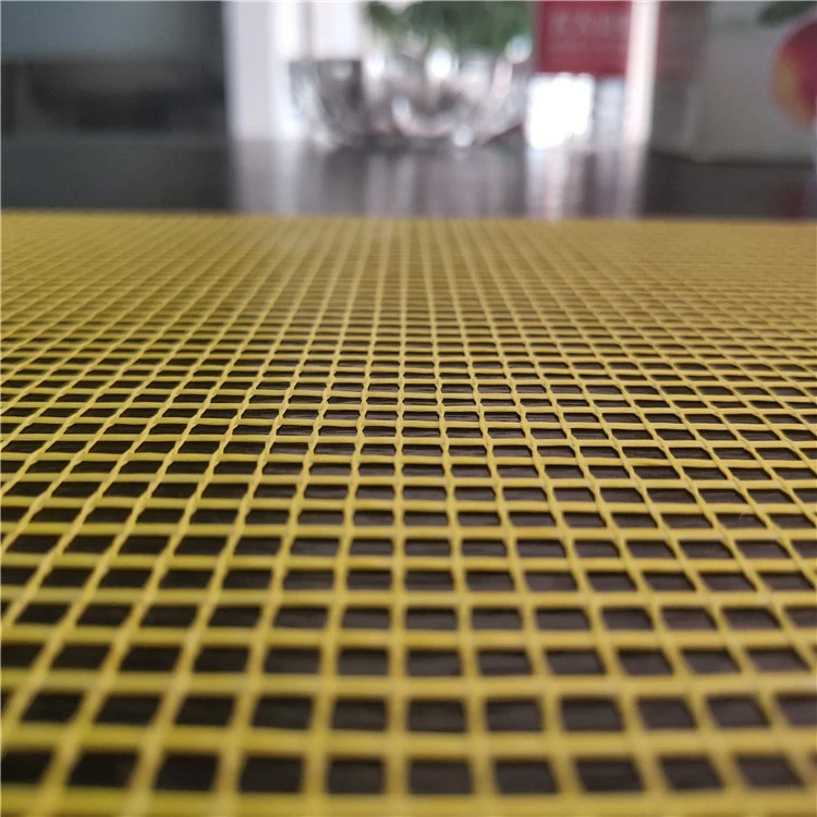 China Heat Resistant Fiberglass Mesh Yellow