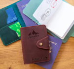 Custom top grained leather passport holder crazy horse passport holder with vaccine card gift passport holder