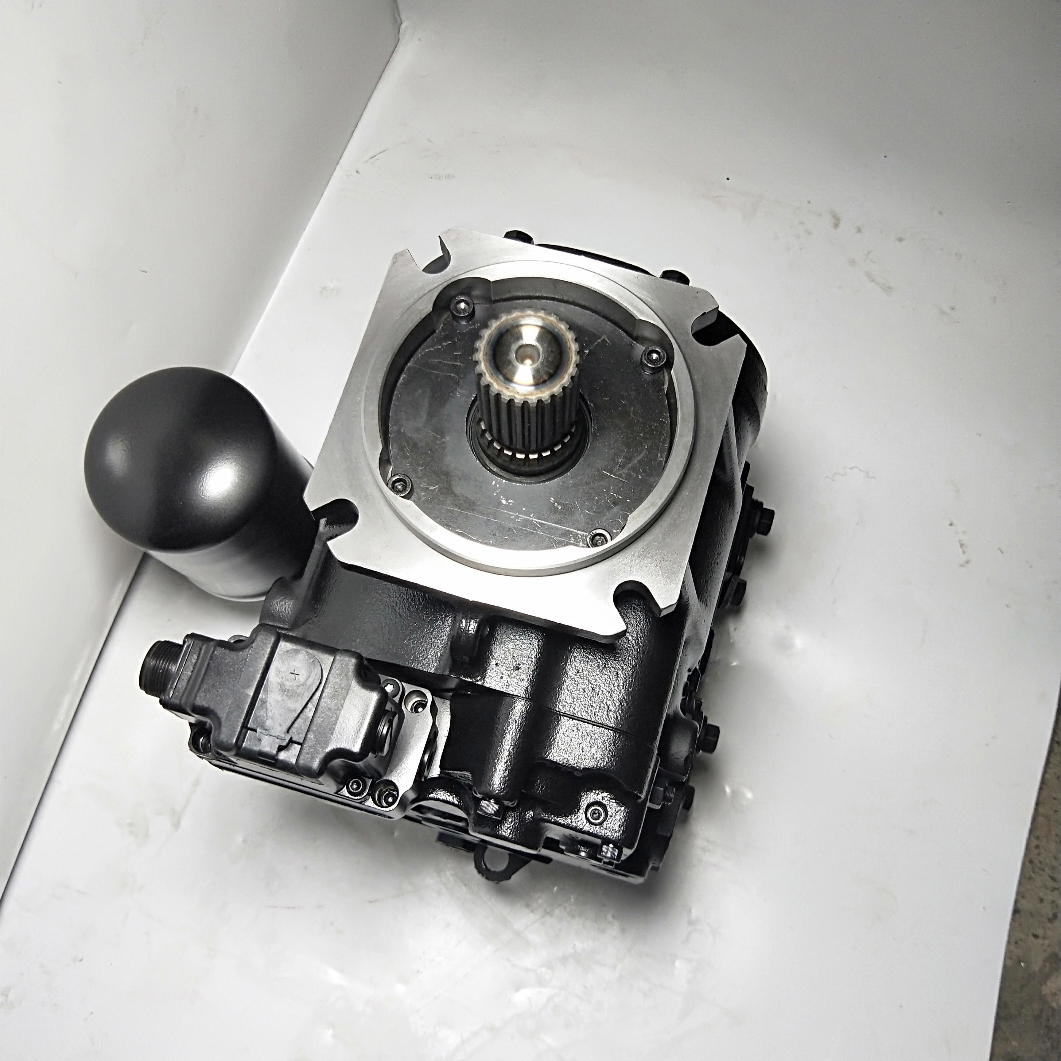 Buy Danfoss Sauer 90r100 90l 90m Series 90r100ka1cd80p3 C7e00gba353524