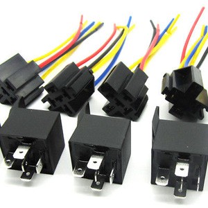 DC 12V Car SPDT Automotive Relay 5 Pin 5 Wires w/Harness Socket 30/40 Amp
