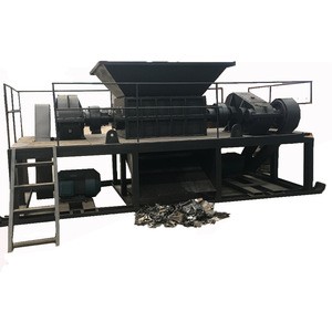 Double Shaft Design and plastic shredding machine Use wood pallet shredder, Tire shredder machine