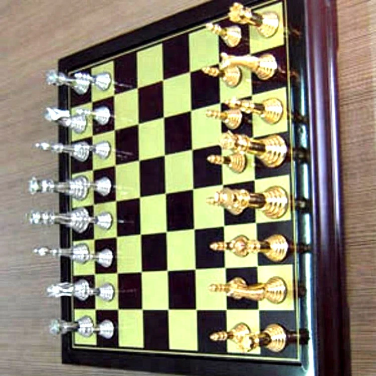 Factory custom gold or silver plated chess jewelry,roman casual chess games