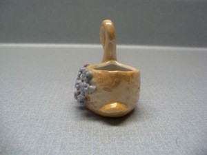 Handmade beautiful Ceramic Swan decorative Toothpick Holder