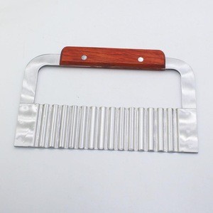 Hot Selling crinkle cutter,potato clip  vegetable cutter cutting tool Wave Shape knife Potato Crinkle Chip Slice Cutter