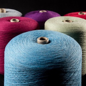 Merino Wool Yarn Fabrics Bulky Thick Yarn Knitting Fingering Weight Supper Chunky Yarn