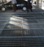 Metal Building Materials Hot Dipped 32 x 5mm Galvanized Steel Grating
