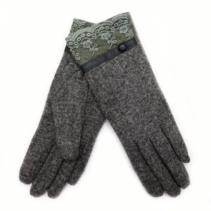 New arrival of warm gloves ladies hand gloves safety gloves