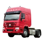 Tractor fertilizer spreader HOWO 4x2 tractor truck with low price
