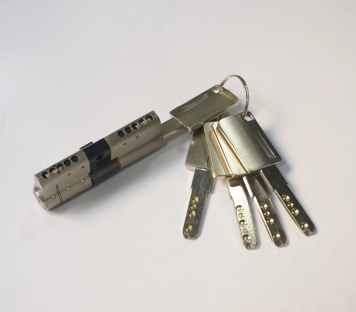 Ultimate Security Multi-Function Anti-theft Brass Lock Cylinder Special Stong Cylinder Body