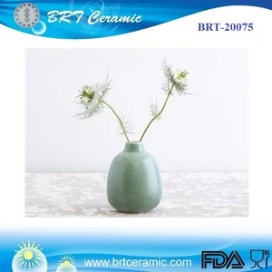 wholesale gift green bud vase for home decor
