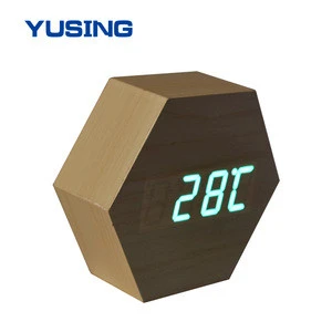 Wooden With Temperature Date Function Battery Powered Small Digital Table Clock