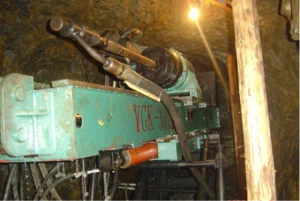 YGK-300 Hydraulic crawler underground mining core drilling rig