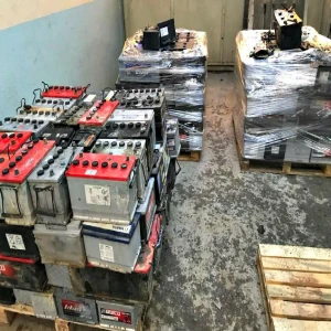 Used Drained Lead Car Battery Scrap