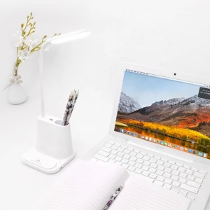 2021 Student Dimmable Led Table Desk Lamp With Usb Charging Port