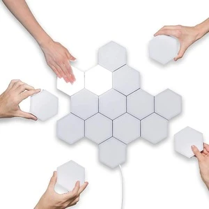 6PCS/SET DIY Honeycomb LED Quantum Light Touch Night Lamp Modular Hexagonal Wall lamp