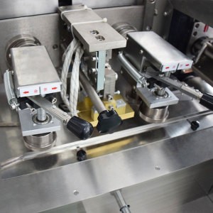 Buy Automatic Flow Pack Horizontal Tissue Paper Soap Chocolate Bar ...