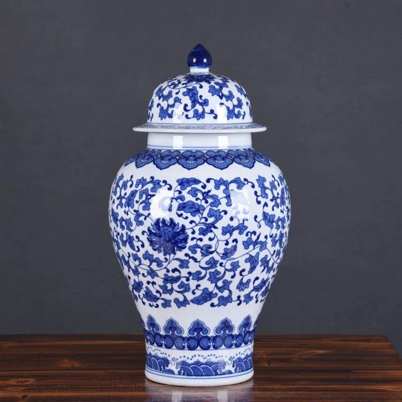 Blue and white porcelain wrapped lotus general tank storage tank Jingdezhen porcelain vases