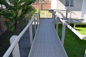 Buy Custom Garden Aluminum Modular Ramp System from Foshan ZP Aluminum ...