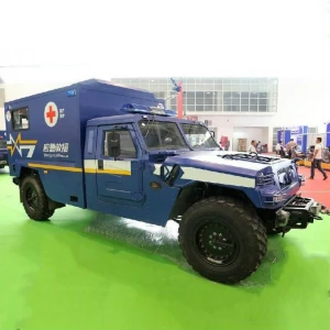 Dongfeng 4x4 armored ambulance