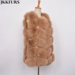 Factory Supply Natural Color Fluffy and Soft  Real Fox Fur Vest in Fashion Design