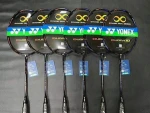 Factory Wholesale Professional Full Carbon Badminton Racket 4u 5u