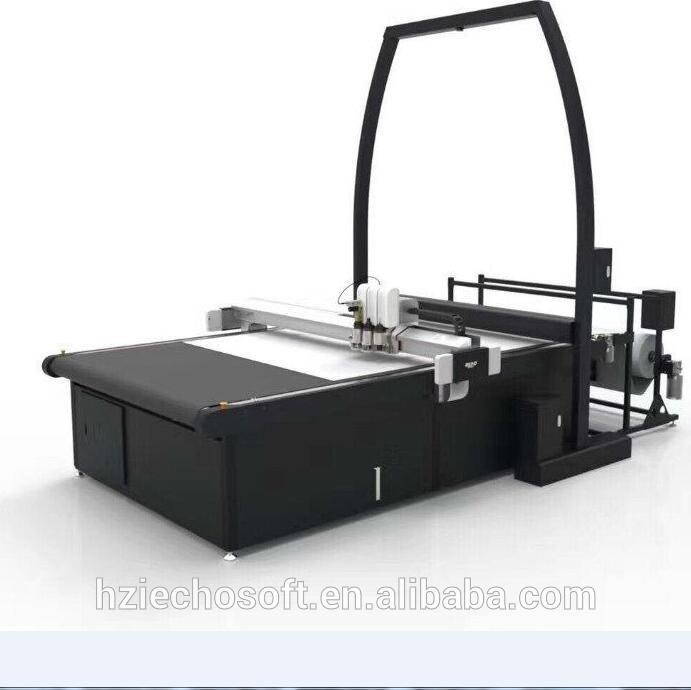 iECHO BK3 2517 Cutting Machine for Display with Oscillating Tool