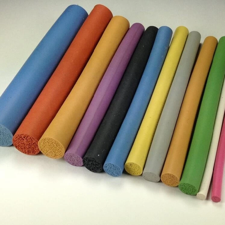 pretty good heat resistance silicone extrusion foam rubber sponge seal strip with best price