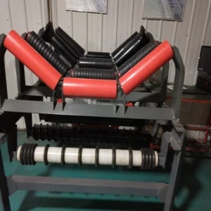 Rubber belt conveyor  roller idler  from DeZhou Yilun factory