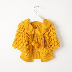 Stylish Princess design high quality yellow baby kids girls poncho cape coats