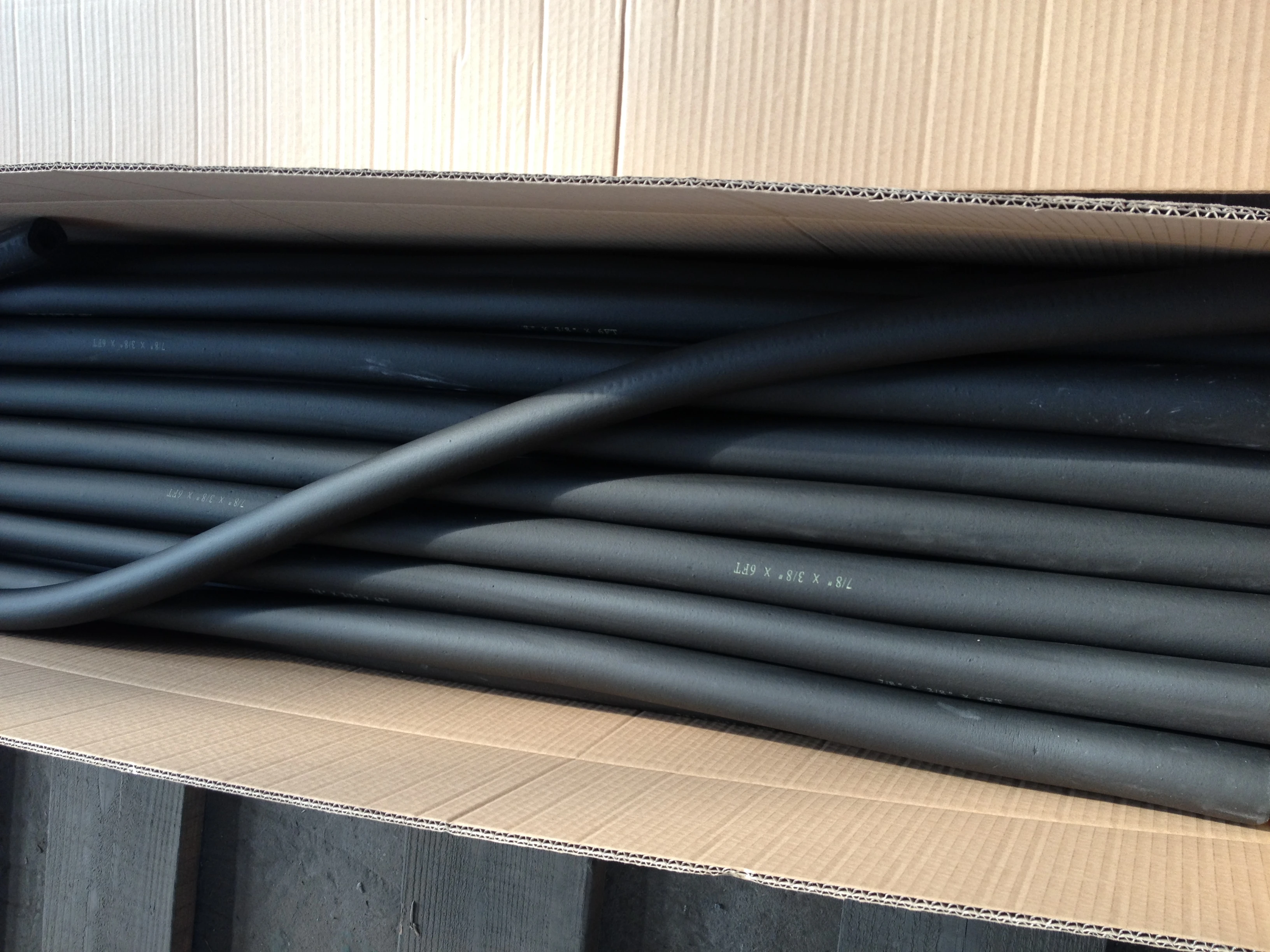 Wholesale Customized Good Quality rubber thermal insulation tube pipe