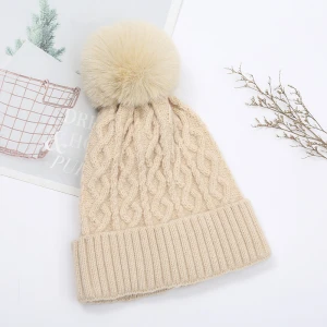 Wholesale High Quality Winter Wool Ball Hat Windproof Warm Harajuku Knitted Hat