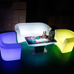 2020 New product Portable Plastic Led Light Up Outdoor LED Furniture Bar Chair LED  Table and Chair Set