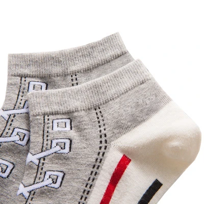 Boat socks men&#39;s cotton casual outdoor sports socks college style embroidery socks