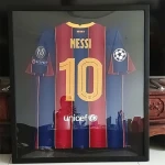 Factory Offer Wooden Sports Shadow Box Football Basketball Display Stand jersey frame display case