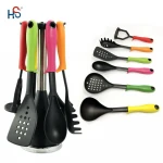 Haisheng factory kitchen wares cookware set ningbo 7pcs cookware set plastic kitchenware